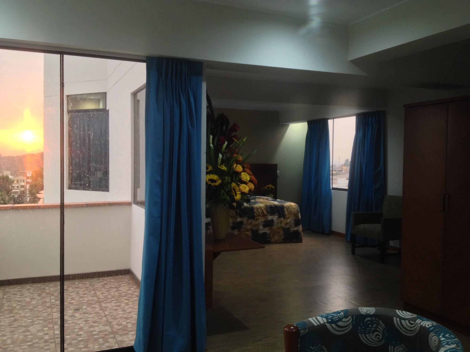 Hotel Esencia Suites Lima Exterior foto